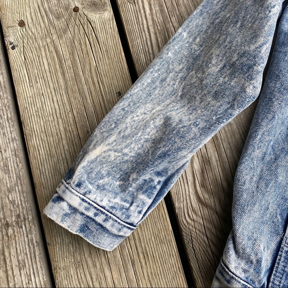 Vintage Acid-Washed Denim/Jean Jacket - Picture 4 of 8